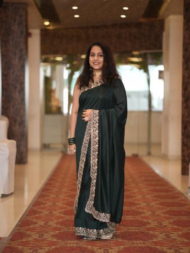 DISHA SHREENIWAS KHOT