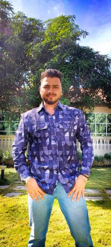 Candidate photo