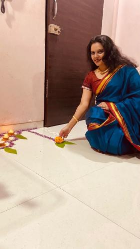 KASHMIRA MANISH SAWANT (INDARKAR)